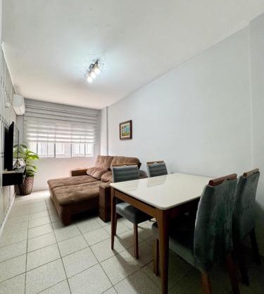 Apto Enseada Guarujá 10 minutos da Praia