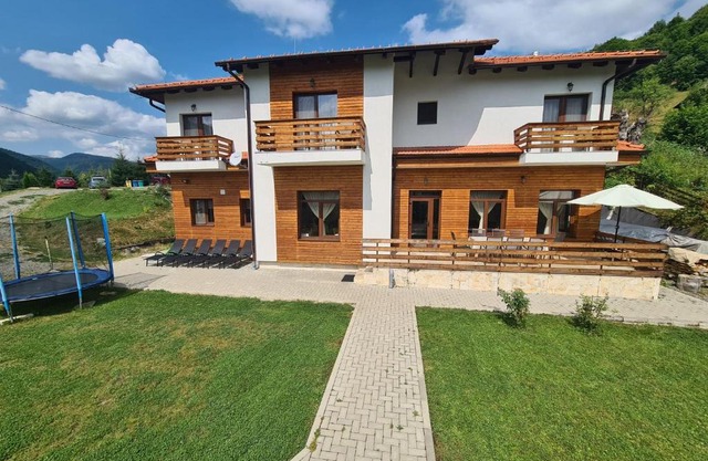 APUSENI HOLIDAYS