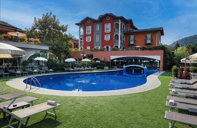 Aquazzurra Resort & Aparthotel