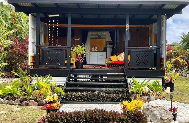 Are Mii a stylish one room container home