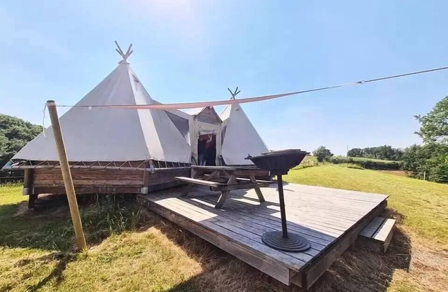 Area of Escapa * - Teepee Lodge 7 people
