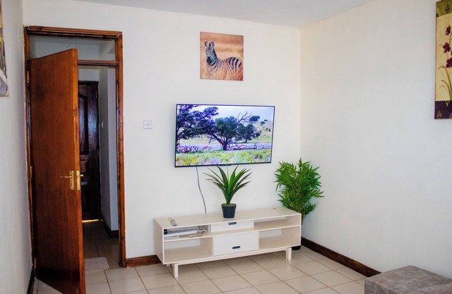 AriBri 2-bedroom apartment with WiFi and ample parking in Bungoma Town