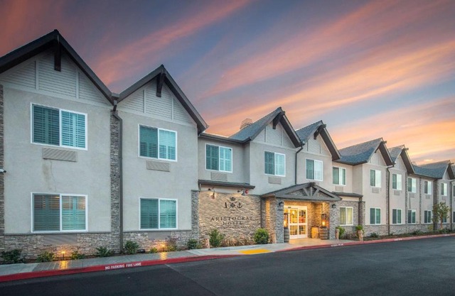 Aristocrat Hotel, BW Signature Collection