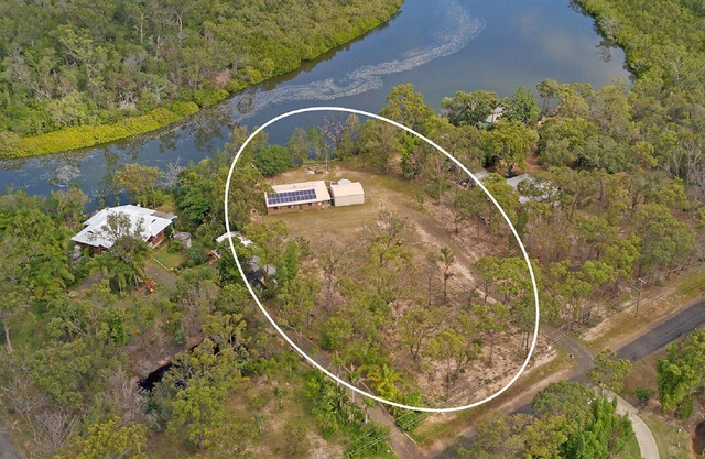 Around The Bend - Riverfront - 3BR - WIFI - Fishing Jetty