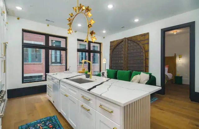Art Museum Luxury One-Bedroom