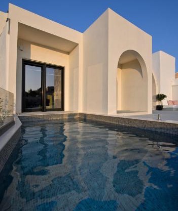 Artium Villa with Outdoor Pool hosted by K&K