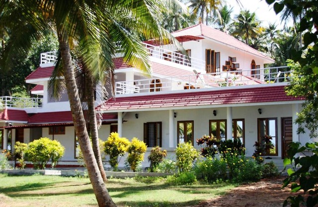 Ashirvad Homestay, Ashtamudi Lake, Kollam