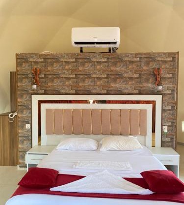 Assia Rum Luxury Camp