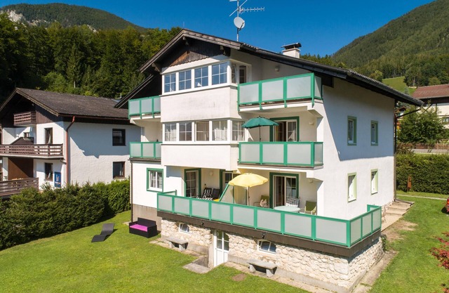 Elegant apartment by the Wolfgangsee lake