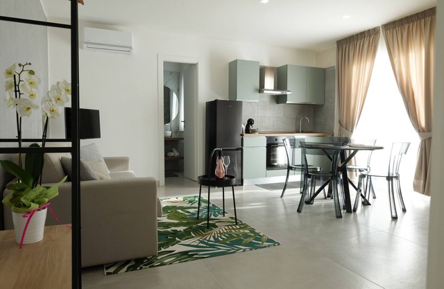 At the gates of Pompeii cozy and comfortable two-room apartment.