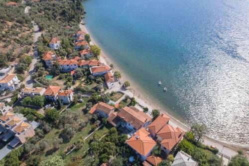 AtESI HOUSE-LEFOKASTRO