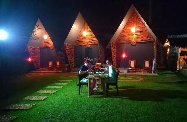 Atha Safari Resort & Riverside Camping