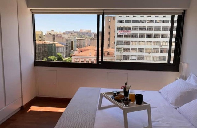 Athens Market Iconic Apartment, Amazing view of the Acropolis