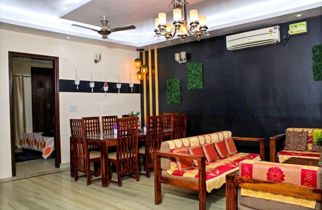 Atithi Stay By Kasa Lusso - Luxury 2 BHK In Faridabad