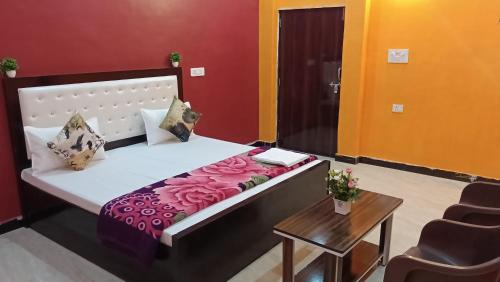 ATULYAM STAYs VRINDAVAN