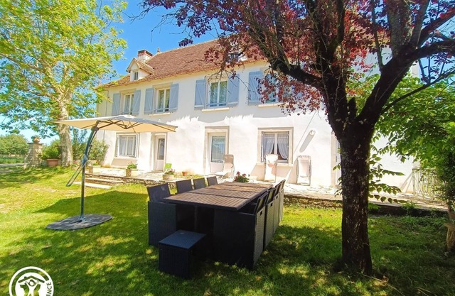Au Bord de la Ferme de Labrassalie