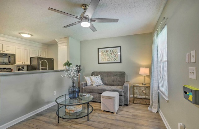 Auburn Condo w/2 Pools < 2 Mi to University!