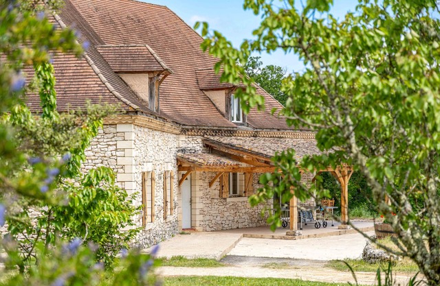 Authentique Maison de Charme WIFI Netflix Swimming pool 10 pers