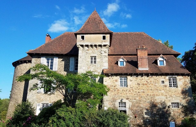 Authentic 13th century chateau, in 3 acres surrounded by high stone walls.