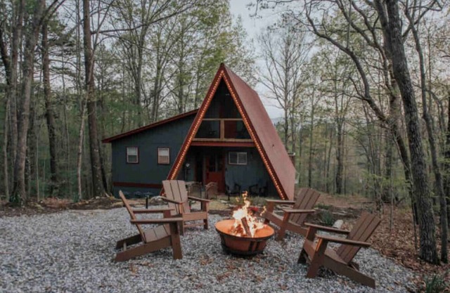 Autumn Escape A-Frame Stay | Trails & Town