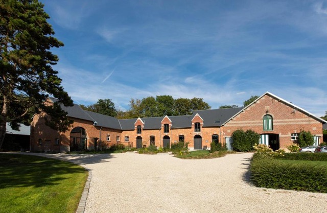 Aux Bois Dorés de la Ferme de sorval, animaux de la ferme, fitness