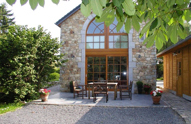 Aux Deux Bouleaux - Cottage by the pond