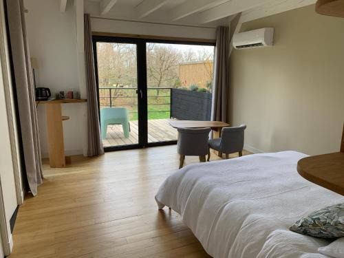 Aux Logis de Fonfroide Chez Mylène & David