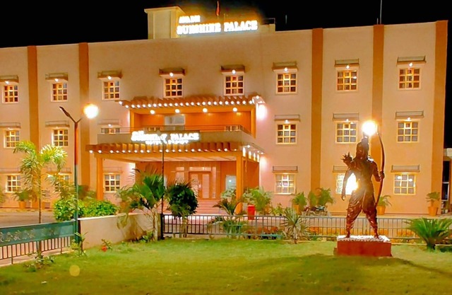 Avadh Sunshine Palace Hotel & Resort