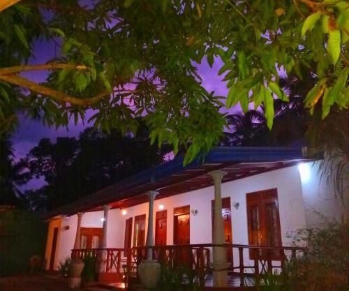 Avian Garden Udawalawe