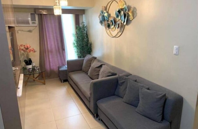 Avida Riala T2 2807 Comfy 2-BR. Internet/Netflix