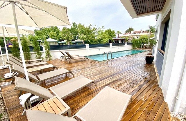 Avilia Suites