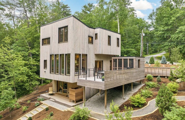 Award Winning Lake Waukewan Home sleeps 10 featured in Forbes Magazine