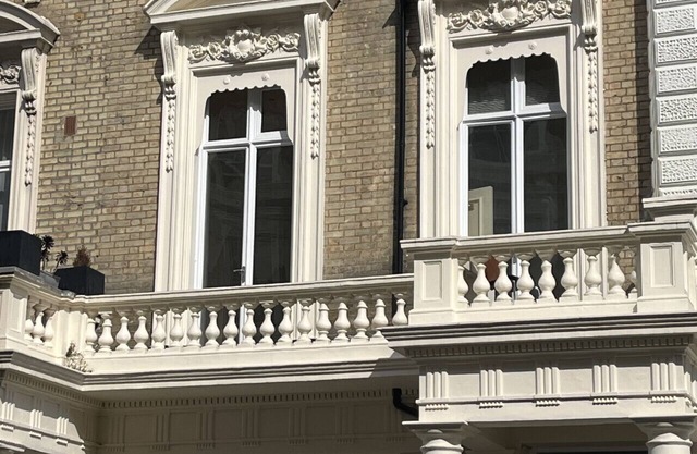 Awesome 3 bedroom very central flat