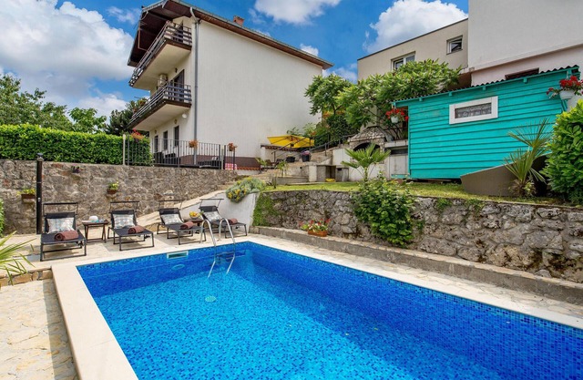 Awesome apartment in Rukavac