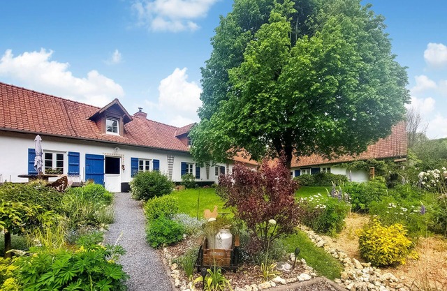 Awesome home in Alette with WiFi