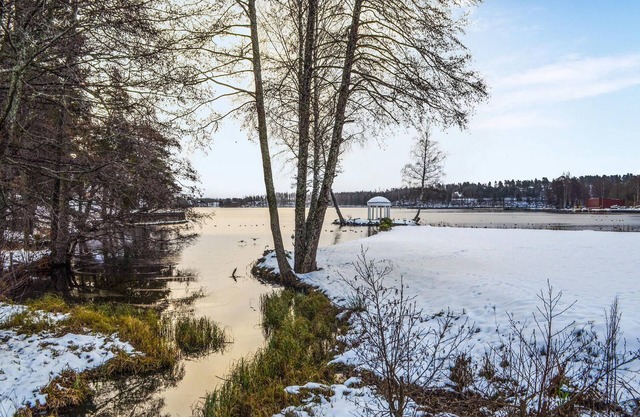 Awesome home in Håverud with kitchen