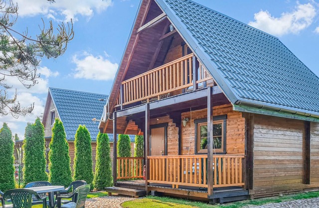 Awesome home in Mscice with WiFi