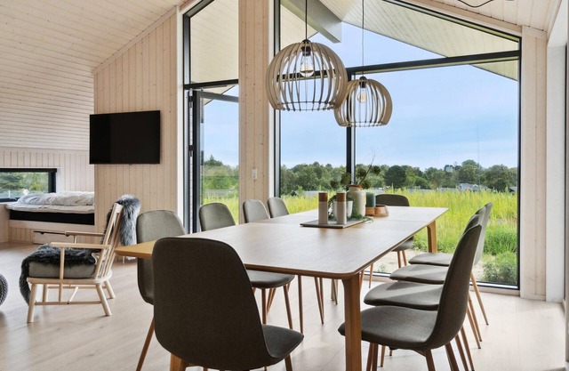 Awesome home in Stege with kitchen