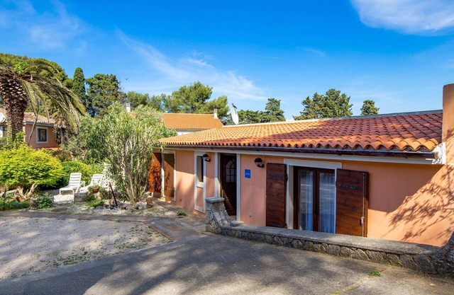 Awesome home in Veli Losinj
