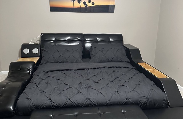 Awesome Lakefront Unique House