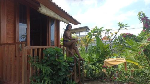Ayolah surf House &Surf Camp