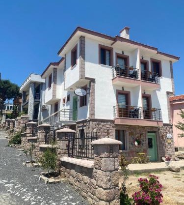 Ayvalık Akan Pansiyon