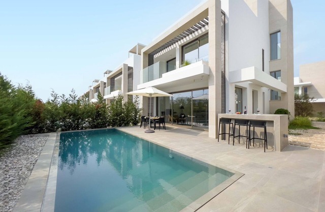 Azure Seaview - Amber Villa - Stunning Seaview Stay
