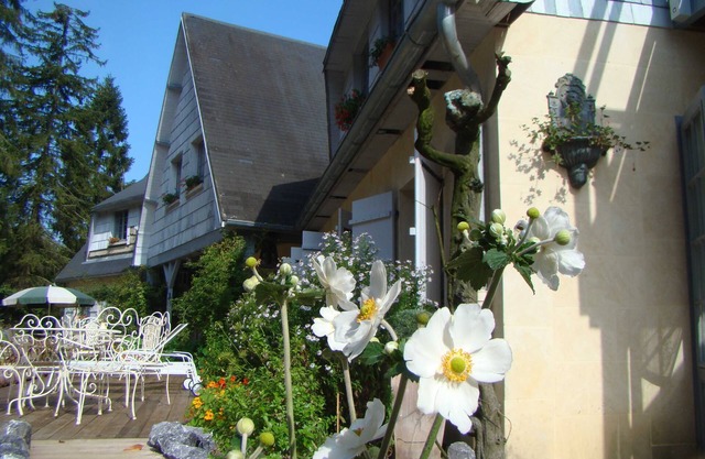 B & B Garden of Saint John