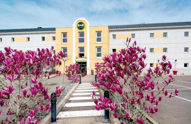 B&B HOTEL Cholet Nord