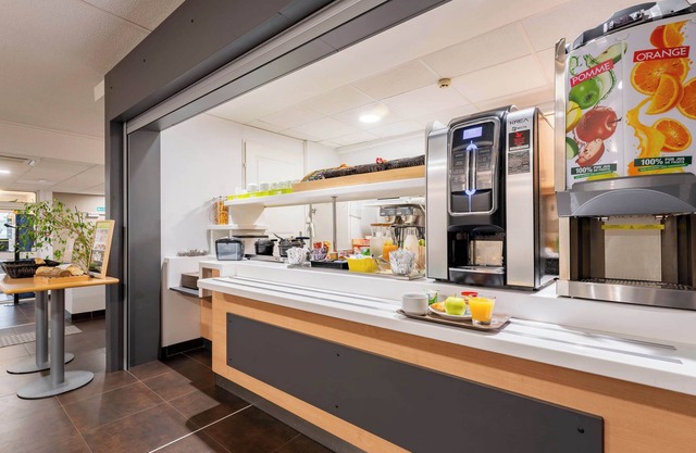 B&B HOTEL Valenciennes Sud