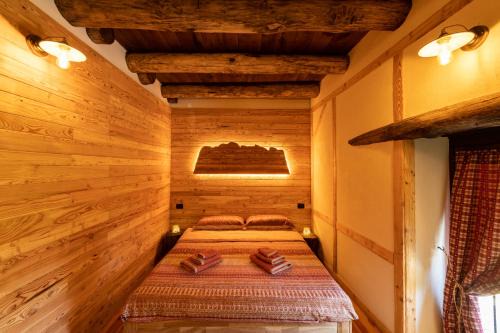 B&B IDUEVAGAMONDI immerso nel bosco tra le MONTAGNE con area benessere come EXTRA