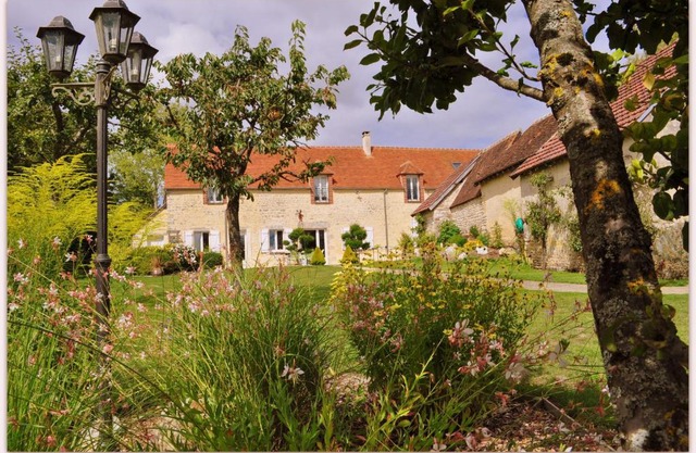 B&B le bourg d'Aunou, petit déjeuner compris