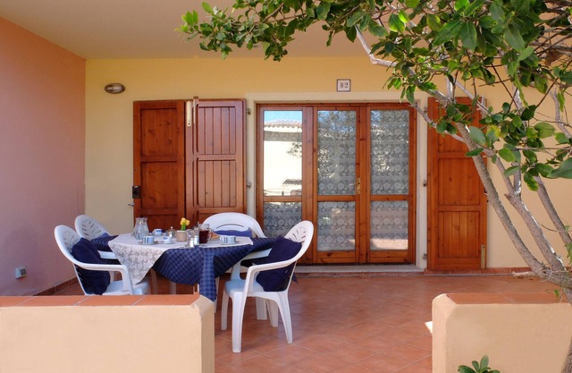 B2 two-room apartment on the ground floor with veranda + travel