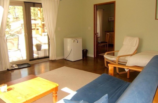 Baergnaescht Bed & Breakfast